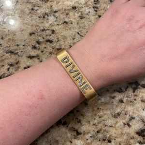 Tory Burch “Divine” Hinged Bangle Bracelet